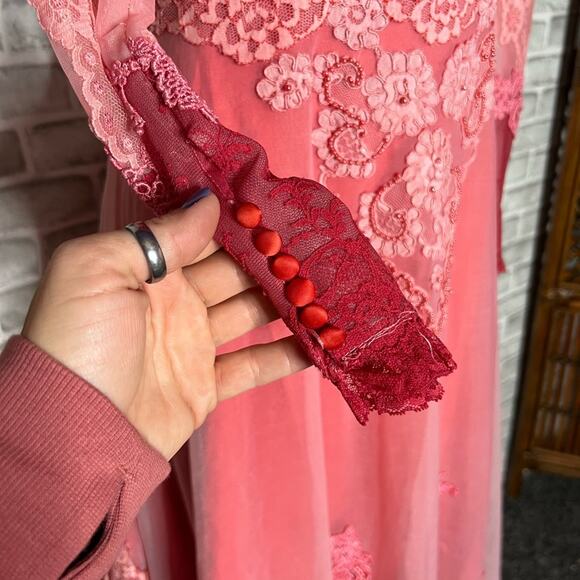 Vintage 70s Alfred Angelo Victorian illusion lace ruffle pink red wedding dress - Picture 6 of 16